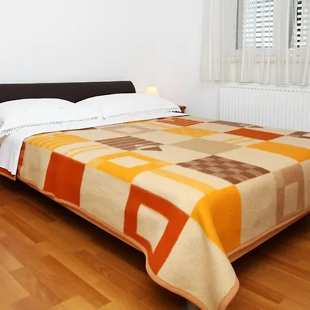 Matea Apartman *